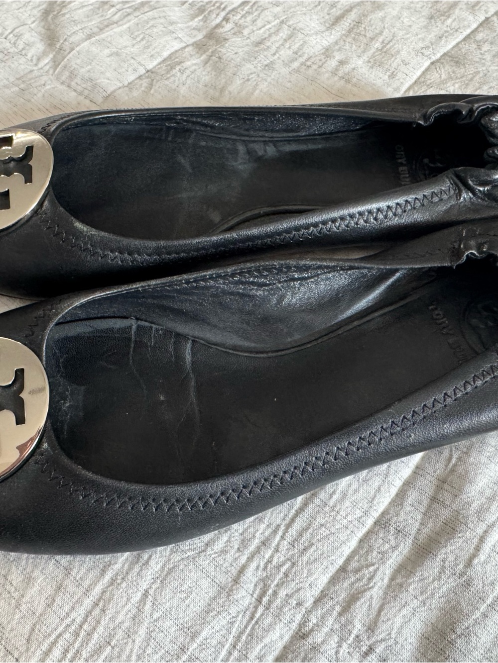 Tory Burch Black Leather Logo Ballet Flats